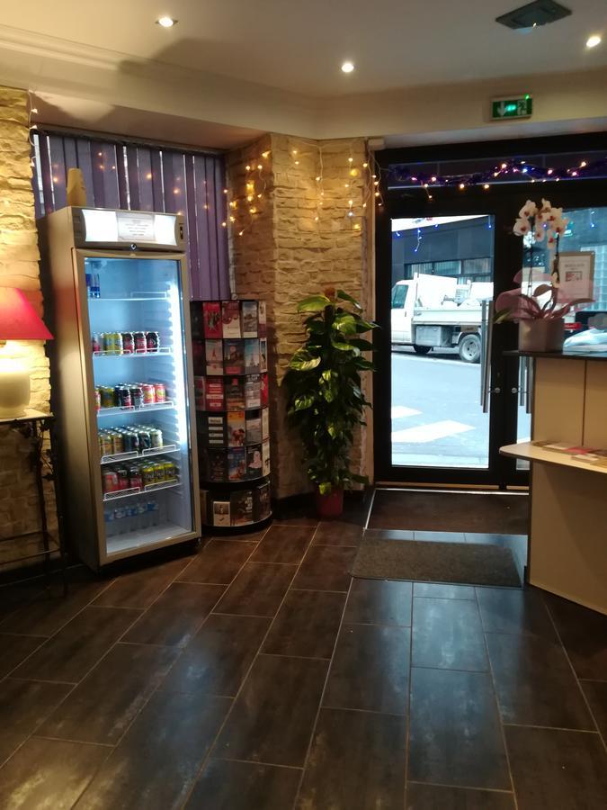 Hotel Du Globe 18 Παρίσι Εξωτερικό φωτογραφία